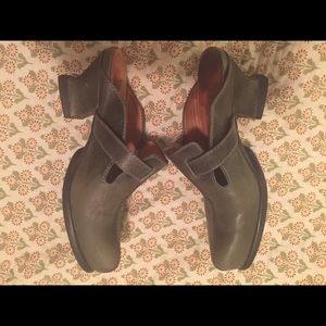 Green Fluevog clogs/mules 7.5/8